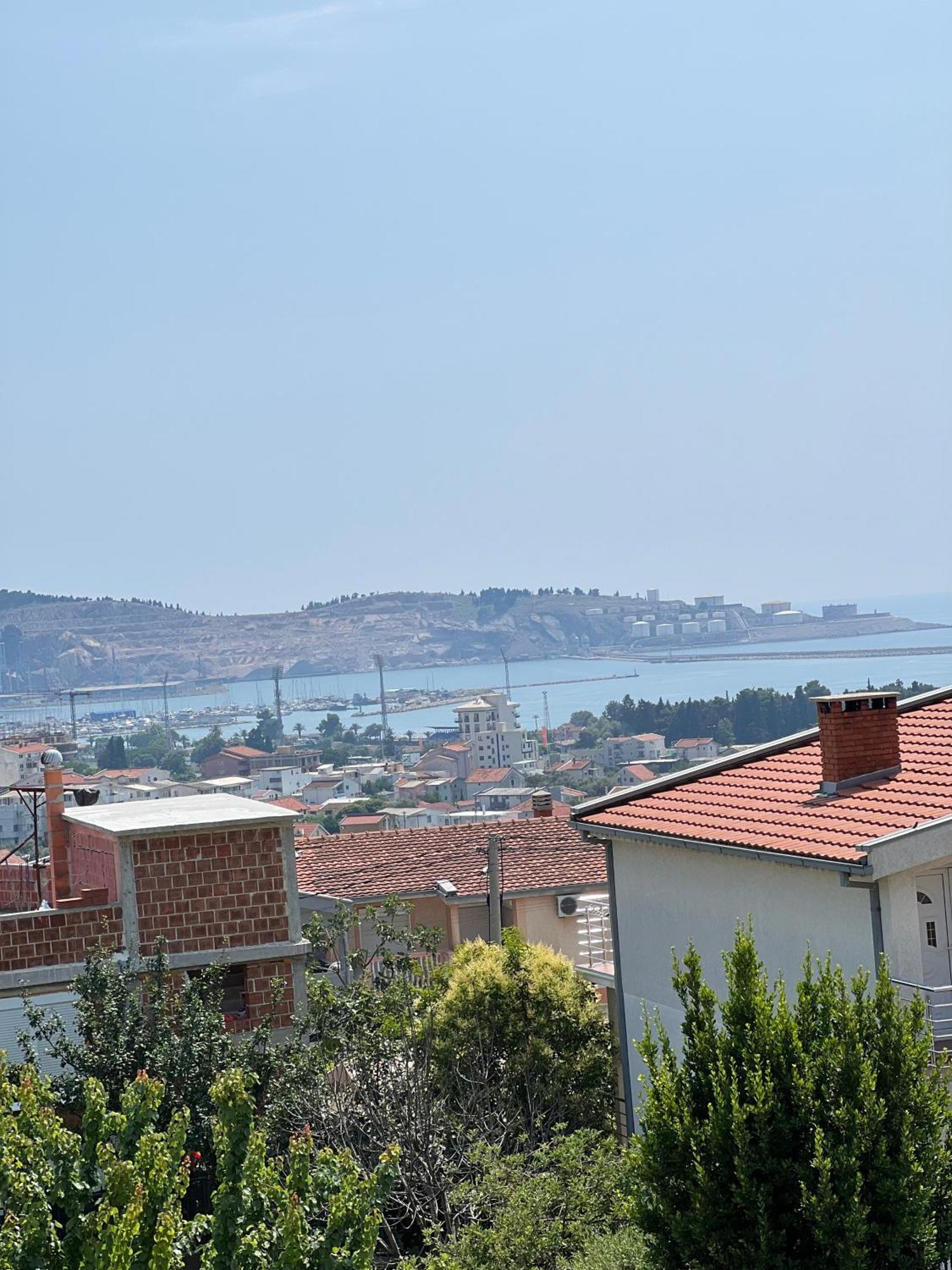 Apartments Lux Seaview Bar Kültér fotó